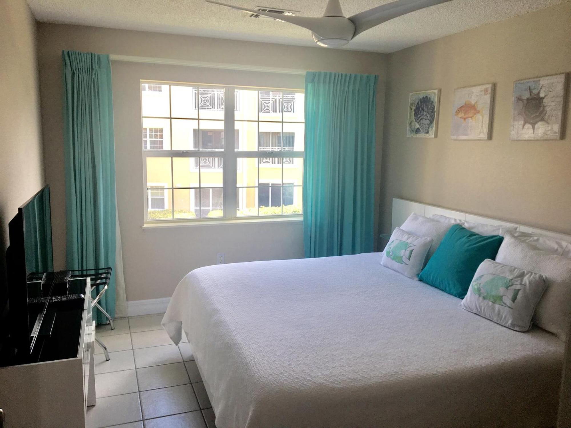 Regal Beach Club George Town Zimmer foto