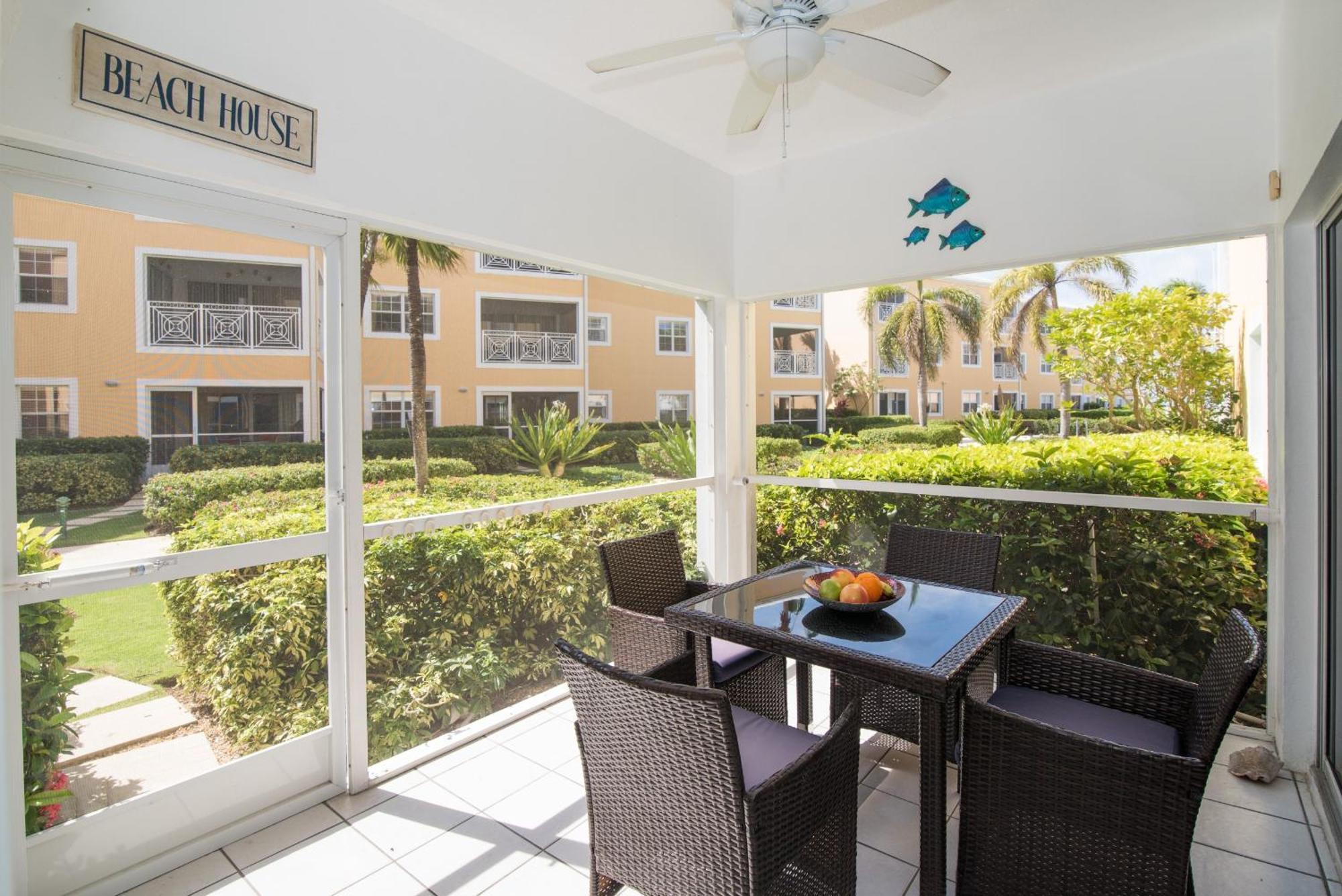 Regal Beach Club George Town Zimmer foto
